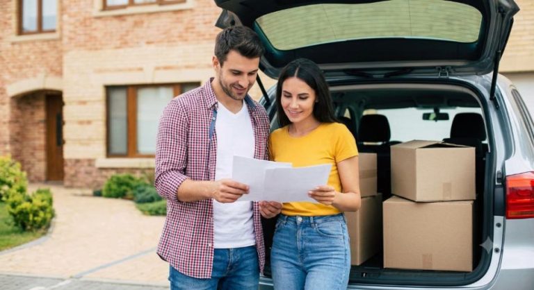 How to Move From the US to Canada Step-by-Step Guide